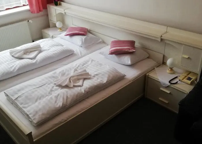 Apollo Hotel 3*